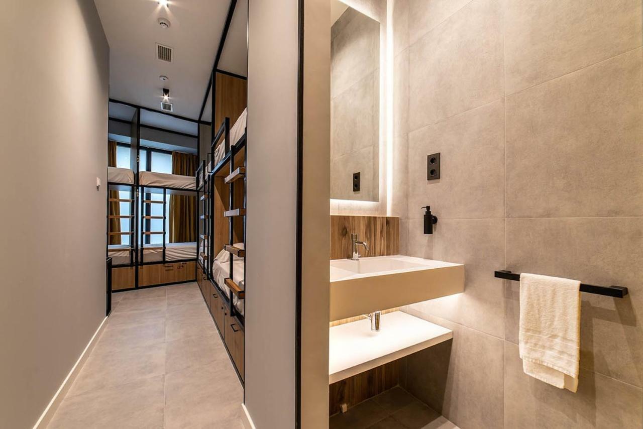 Private Room