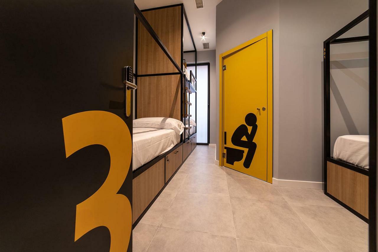 Bed 4-Bed Mixed Dormitory Room